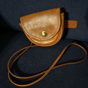 Vintage Coach mini-crossbody